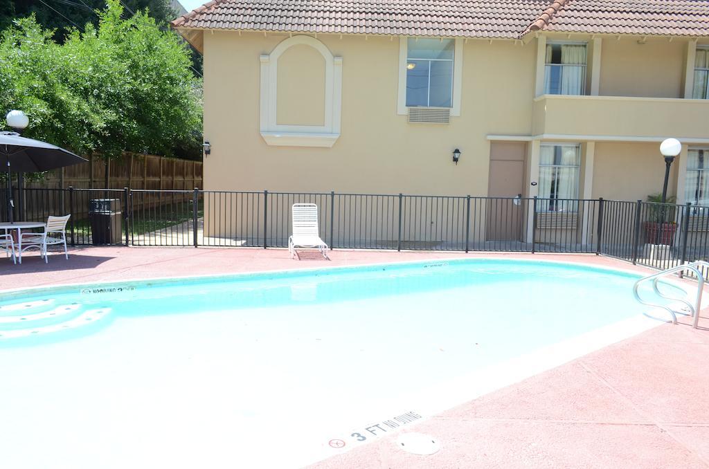 Memorial Inn And Suites Houston Exterior foto